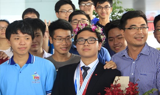 Phạm Đức Anh 2 năm liền giành Huy chương Vàng Olympic Hóa học. Ảnh: Nguyễn Hà