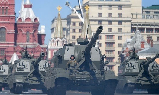 Vũ khí Nga trong lễ duyệt binh Ngày Chiến thắng. Ảnh: RT. 
