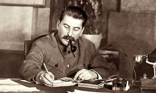 Chủ tịch Ủy ban quốc phòng Nhà nước Liên Xô I.V. Stalin - Ảnh: Interfax