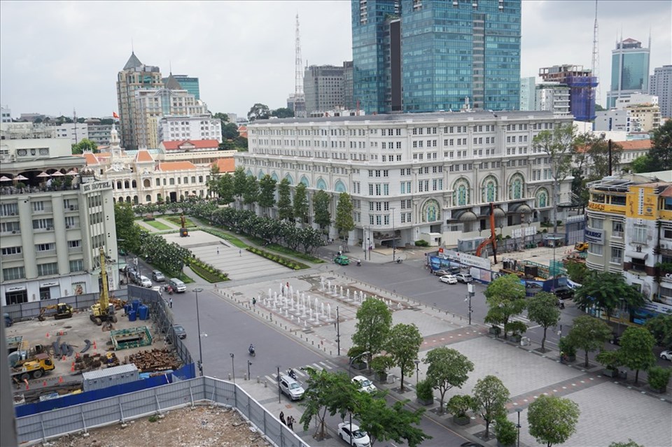 Phố đi bộ Nguyễn Huệ (quận 1, TPHCM) chuẩn bị được nâng cấp. Ảnh: M.Q Phố đi bộ Nguyễn Huệ (quận 1, TPHCM) chuẩn bị được nâng cấp. Ảnh: M.Q