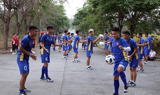 BTC ASIAD 18 cấm cửa báo chí tác nghiệp nếu như U23 Việt Nam tiếp tục tập luyện ở sân tự chọn. 