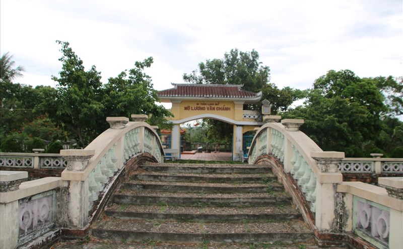 Mộ Lương Văn Chánh nằm ở xã Hòa Trị, huyện Phú Hòa. Ảnh: P.Nhơn