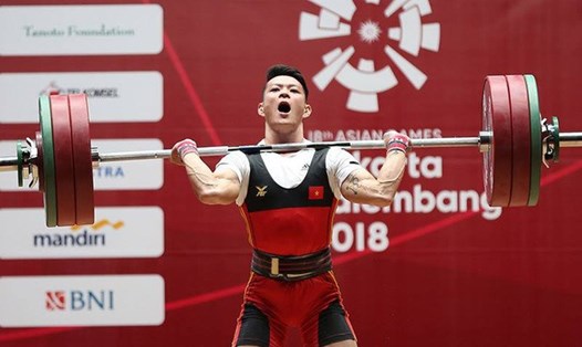 VĐV Thạch Kim Tuấn mang về tấm HCB đầu tiên cho thể thao Việt Nam ở ASIAD 18. Ảnh: Dantri.com.vn