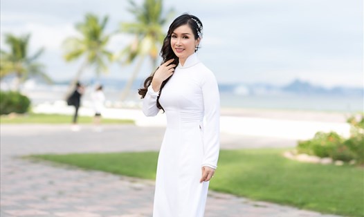 Bùi Bích Phương đăng quang Hoa hậu Việt Nam 1988. Ảnh: NVCC