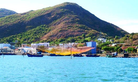 Một góc làng chài Hải Minh ,một điểm du lịch khám phá mới mà còn ít người biết đến. Ảnh: Tường Quyên