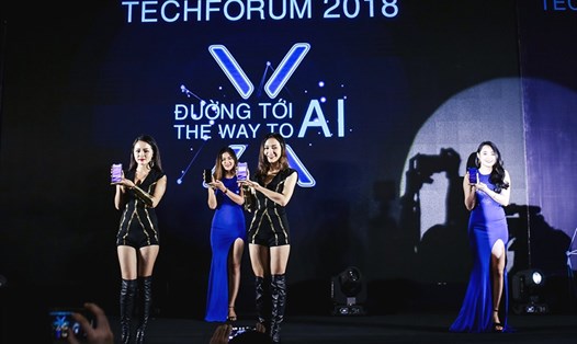 Diễn đàn công nghệ - Techforum 2018 và câu chuyện "ra biển lớn" của thương hiệu Việt Mobiistar.