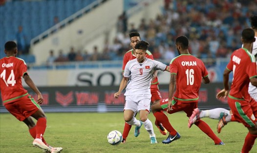 U23 Việt Nam có trận đấu đầy khó khăn trước U23 Oman. Ảnh: H.A