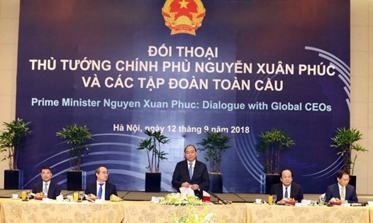 Thủ tướng Nguyễn Xuân Phúc tại buổi đối thoại với các tập đoàn toàn cầu. Ảnh: TTXVN
