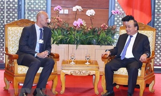 Thủ tướng Nguyễn Xuân Phúc tiếp Chủ tịch Điều hành Châu Á Thái Bình Dương của Google, ông Karim Temsamani. Ảnh: TTXVN