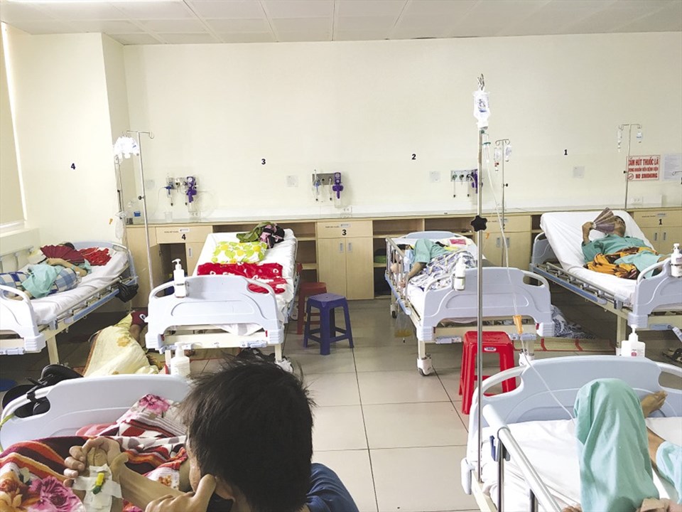 Nhiều người Việt Nam đối diện với bệnh tật, trong đó có nguyên nhân lười vận động - Ảnh: HUYỀN TRÂN Nhiều người Việt Nam đối diện với bệnh tật, trong đó có nguyên nhân lười vận động - Ảnh: HUYỀN TRÂN