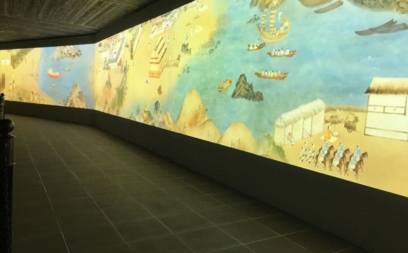 Châu Ấn thuyền Giao Chỉ độ hàng đồ quyển” bằng tranh động (Gif) trưng bày trong Công viên văn hóa chủ đề Ấn tượng Hội An. Ảnh: T.L