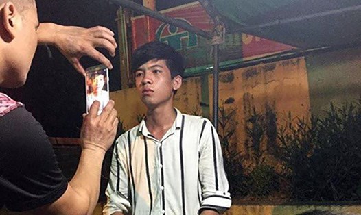 Thiếu niên trở về Việt Nam sau 10 năm bị bắt cóc sang Trung Quốc. Ảnh: NN.
