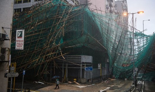 Công trường xây dựng ở Hong Kong sau bão Mangkhut. Ảnh: AFP. 
