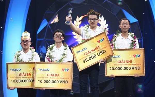 Nguyễn Hoàng Cường xuất sắc giành ngôi quán quân Đường lên đỉnh Olympia 2018