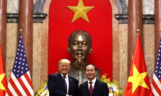 Chủ tịch Nước Trần Đại Quang và Tổng thống Mỹ Donald Trump. Ảnh: ĐSQ Mỹ tại Việt Nam. 