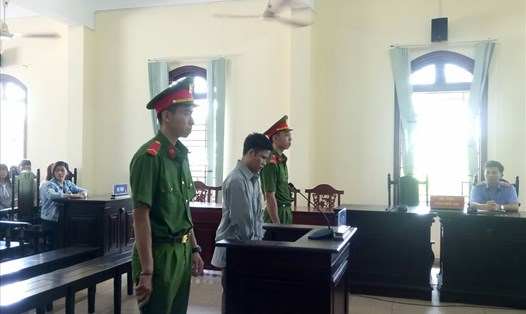 Đối tượng Nguyễn Văn Thơ tại tòa. Ảnh:PV