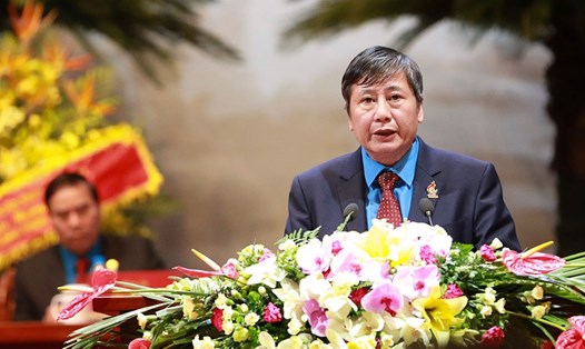Trần Thanh Hải - Phó Chủ tịch Tổng LĐLĐVN - trình bày báo cáo tiếp thu tại Đại hội XII Công đoàn Việt Nam. Ảnh: HẢI NGUYỄN