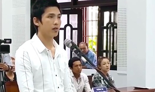Bị cáo Nguyễn Thanh Tuấn tại tòa.