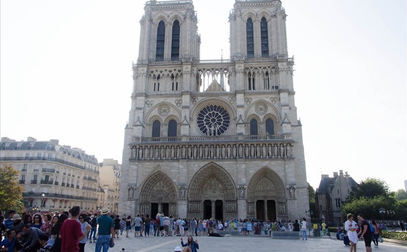 Toàn cảnh Nhà thờ Đức Bà Paris. Ảnh: Trần Ánh Dương