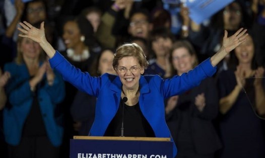 Thượng nghị sĩ Elizabeth Warren chính thức tham gia cuộc đua tranh cử tổng thống Mỹ 2020. Ảnh: EPA.