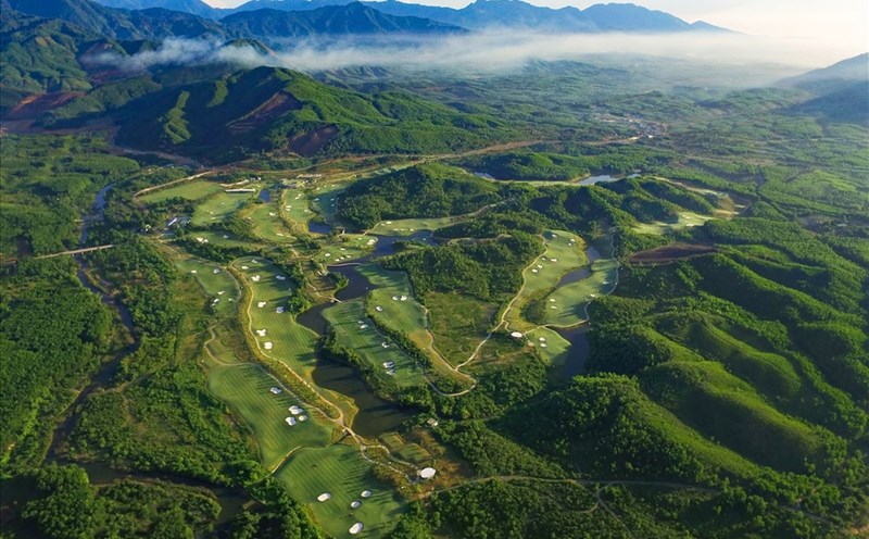 Những sân golf tại Việt Nam đang là điểm đến hấp dẫn với du khách quốc tế