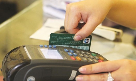 NHNN yêu cầu các ngân hàng phải có biện pháp nhằm siết lại lỗ hổng giao dịch khống rút tiền từ thẻ tín dụng