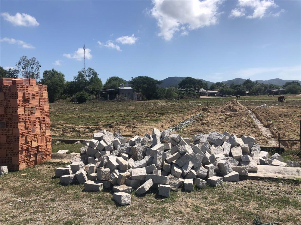 Dự án KDC Tây Nam, chủ đầu tư muốn trả tiền gốc thay vì giao sổ đỏ trị giá gấp nhiều lần 