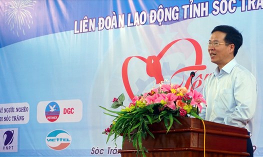 Ủy viên Bộ Chính trị, Trưởng Ban Tuyên giáo Trung ương Võ Văn Thưởng phát biểu tại "Tết sum vầy" tỉnh Sóc Trăng