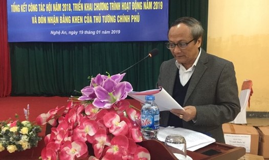 Ông Trần Anh Tời báo cáo tổng kết năm 2018 và bàn nhiệm vụ năm 2019 tại Hội nghị. 