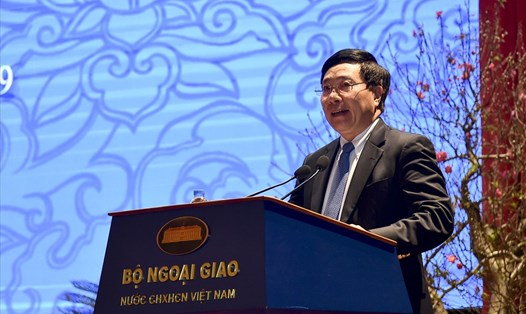Phó Thủ tướng, Bộ trưởng Ngoại giao Phạm Bình Minh phát biểu tại Hội nghị tổng kết năm 2018 của Bộ Ngoại giao, ngày 21.1. Ảnh: BNG