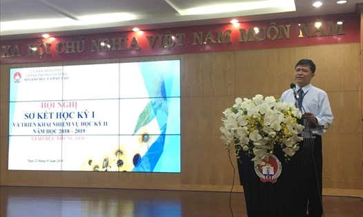 Ông Nguyễn Văn Hiếu - Phó Giám đốc Sở GD - ĐT TPHCM phát biểu tại hội nghị. Ảnh: Anh Nhàn 