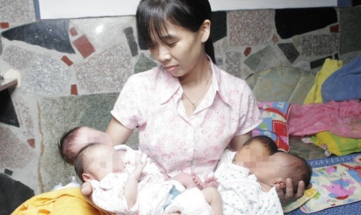 Chị Huỳnh Tiểu Hương (SN 1968, hiện đang ở Bình Dương) - người đã nhận nuôi dưỡng, chăm sóc hơn 300 đứa trẻ mồ côi.