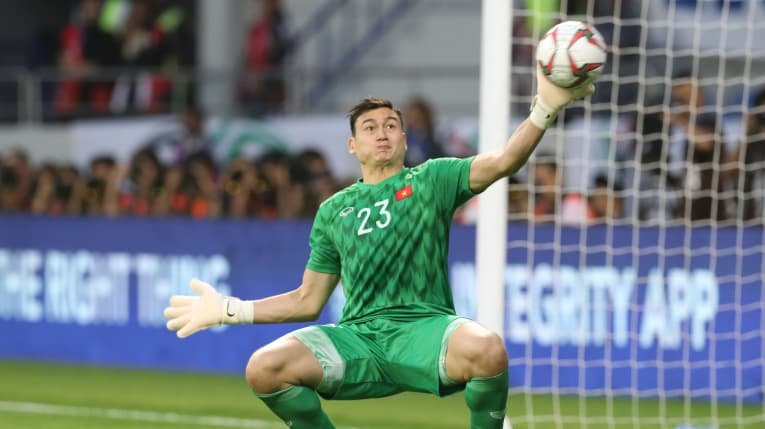 Thủ thành Đặng Văn Lâm đã có một trận đấu xuất sắc trước ĐT Nhật Bản và chỉ bị khuất phục với bàn thua trên chấm 11m. Ảnh: AFC