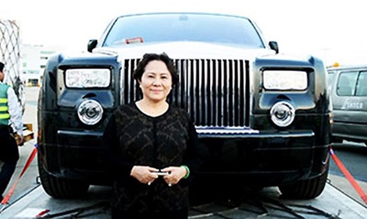 Nữ đại gia sở hữu siêu xe đắt nhất Việt Nam từng vang tiếng một thời.