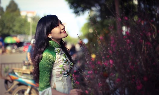 Thiếu nữ Buôn Ma Thuột nô nức đi chụp ảnh đón xuân