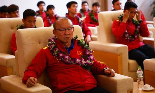 Ông Park liên tục "cày ải" suốt hơn 1 năm dẫn dắt tuyển Việt Nam. Ảnh C.T