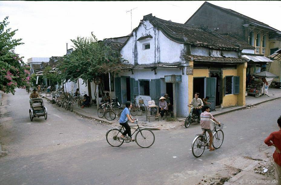 Hội An trong những năm 1991-1992. Ảnh: Hans-Peter Grumpe