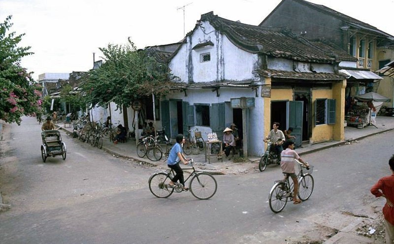 Hội An trong những năm 1991-1992. Ảnh: Hans-Peter Grumpe