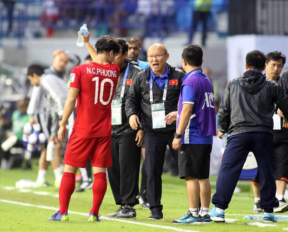 HLV Park Hang-seo sẽ dẫn dắt U22 Việt Nam dự SEA Games 30. Ảnh Hữu Phạm