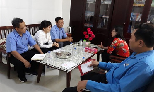 LĐLĐ tỉnh Trà Vinh làm việc với Cty TNHH HWASEUNG VINA về nhu cầu tuyển lao động trong sáng 30.1