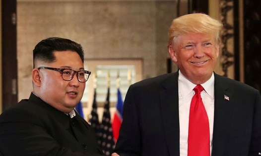 Tổng thống Donald Trump và nhà lãnh đạo Kim Jong-un trong hội nghị thượng đỉnh lần 1 ở Singapore, tháng 6.2018. Ảnh: Reuters