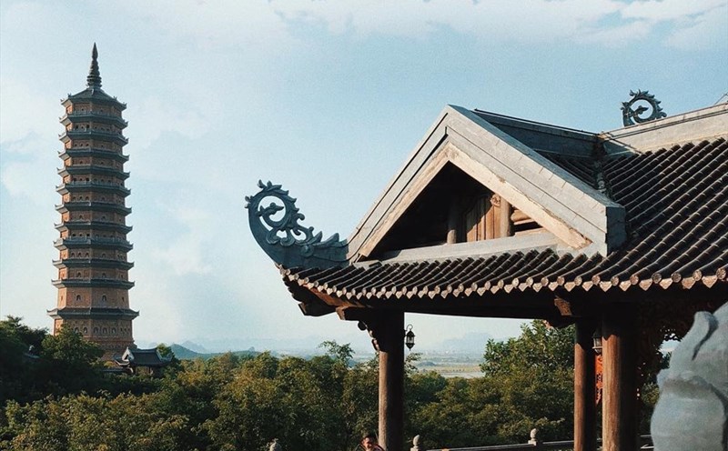 Chùa Bái Đính là một địa điểm không thể bỏ qua khi ghé thăm Ninh Bình