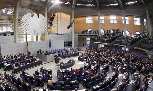 Nghị viện Đức chao đảo trước tin chính khách Đức bị công khai thông tin các nhân trên mạng. / Ảnh: picture alliance / dpa / Wolfgang Kumm