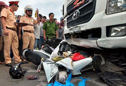 Xe container do tài xế Hiếu lái gây tai nạn chiều 2.1. Ảnh: Hoàng Nam.