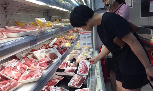 Sở Công thương Hà Nội sẽ  tổ chức bán hàng phục vụ Tết Canh Tý 2020 tại 25 trung tâm thương mại, 141 siêu thị, 454 chợ. Ảnh: PV