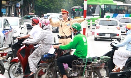 Hà Nội thực hiện nhiều giải pháp để ngăn ùn tắc kéo dài trên 30 phút. Ảnh: Cục cảnh sát giao thông