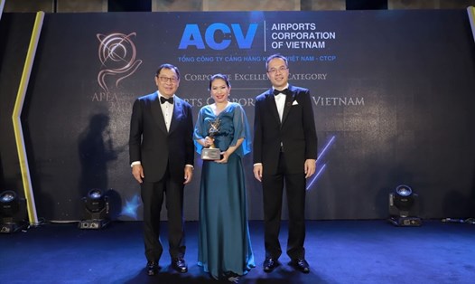 Tổng Công ty Cảng hàng không Việt Nam nhận giải thưởng Doanh nghiệp xuất sắc Châu Á  2019.