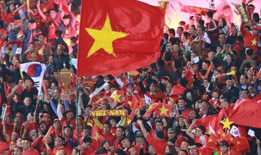 Cổ động viên Việt Nam sang xem trận Indonesia - Việt Nam cần chú ý để đảm bảo an toàn