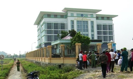 Hiện trường vụ án "giết người - cướp tài sản" tại BHXH Quỳnh Lưu (Nghệ An). Ảnh: PV