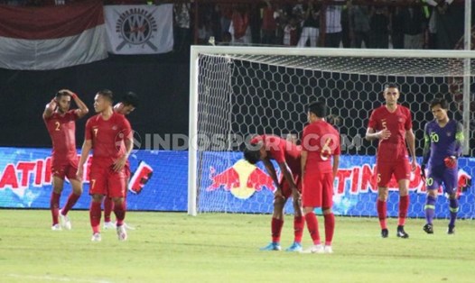 Indonesia nhận thất bại thứ tư liên tiếp ở vòng loại World Cup 2022 sau trận thua 1-3 trước tuyển Việt Nam. Ảnh: Indosport